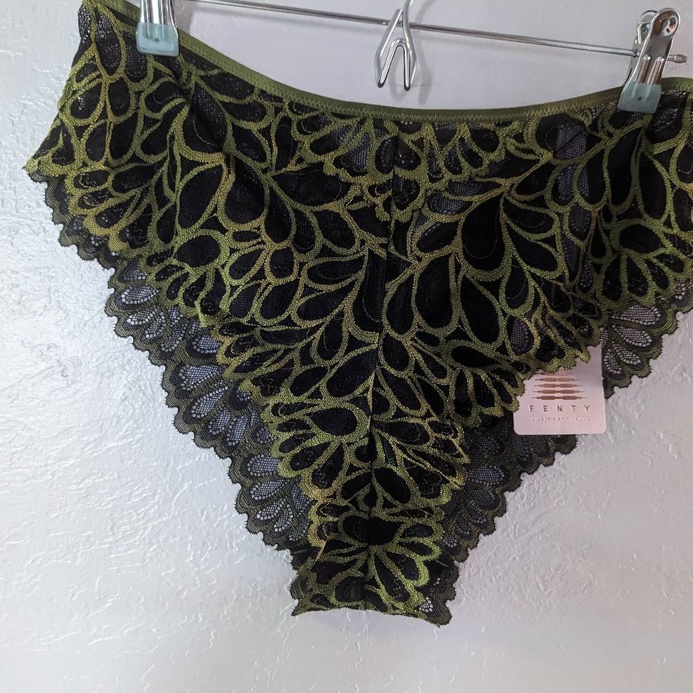 Savage Not Sorry Cheeky Panty NWT